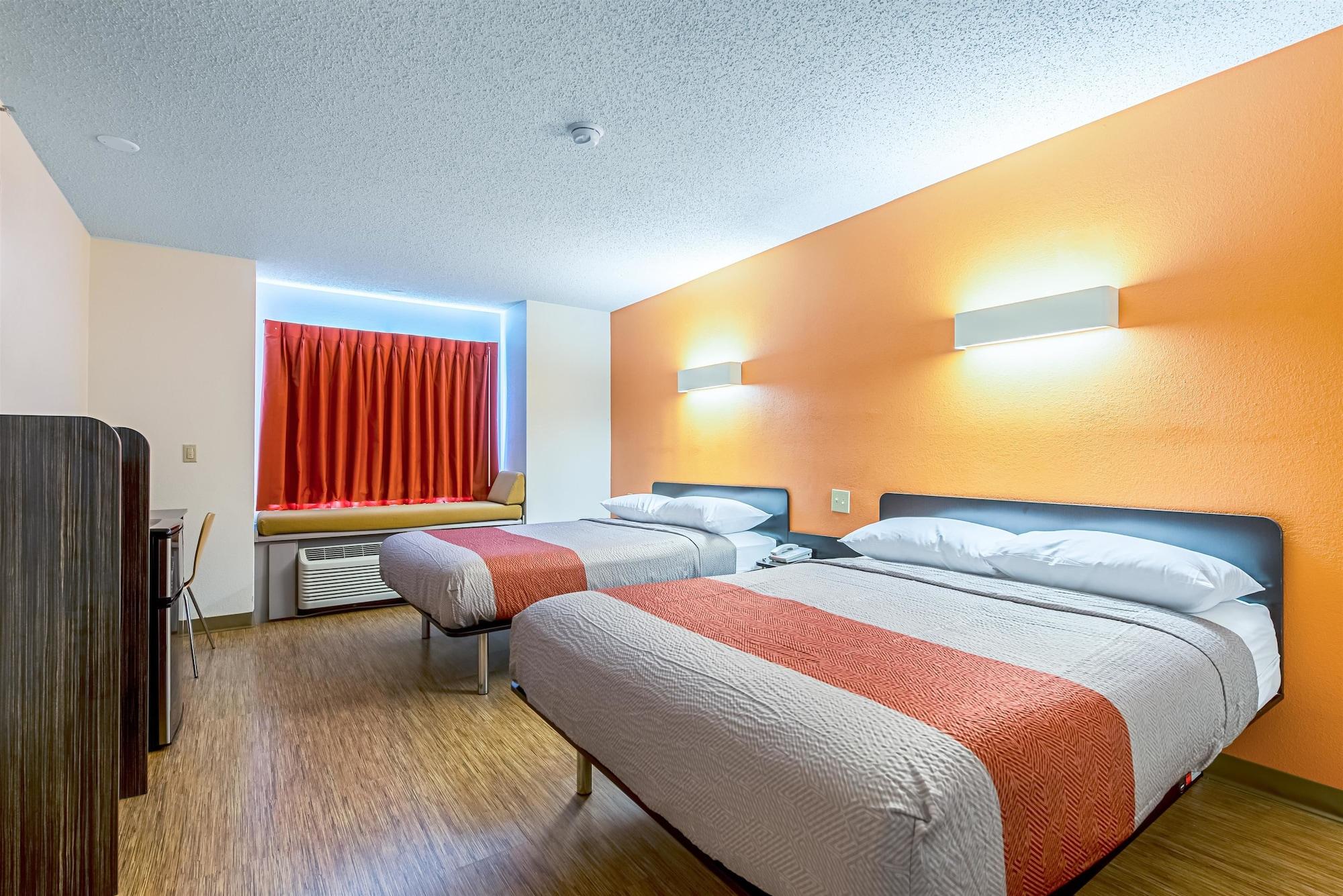 Motel 6 Indianapolis Carmel ภายนอก รูปภาพ