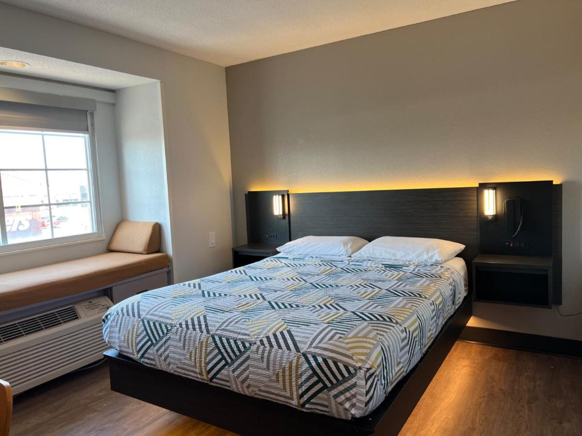 Motel 6 Indianapolis Carmel ภายนอก รูปภาพ
