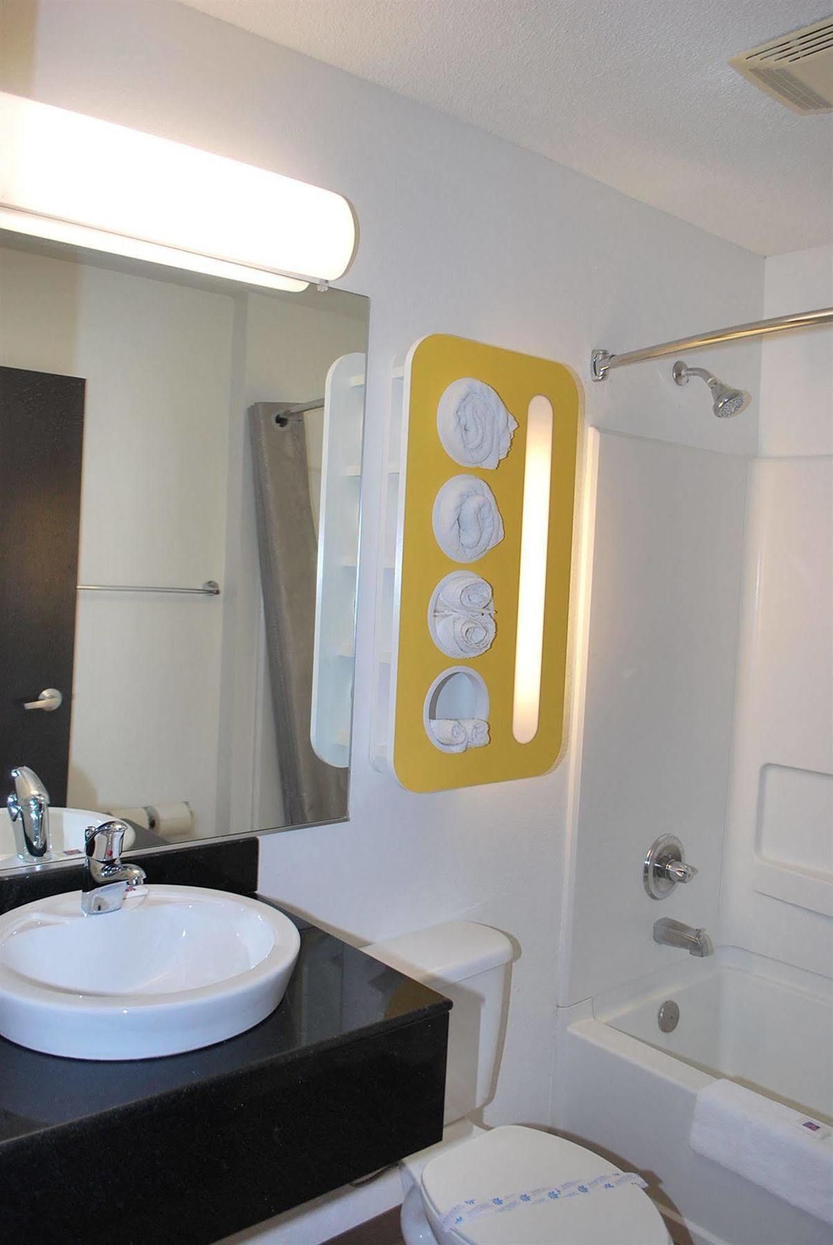 Motel 6 Indianapolis Carmel ภายนอก รูปภาพ
